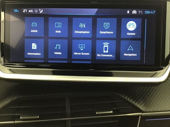 Peugeot 2008 HYBRID 145 Gt  1.2 HYBRID 136 Gris Selenium