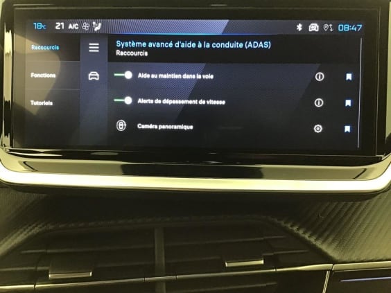 Peugeot 2008 HYBRID 145 Gt  1.2 HYBRID 136 Gris Selenium