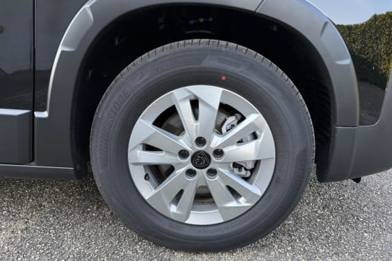 Peugeot Rifter STANDARD N1 1.5 BLUEHDI 130 ALLURE EAT8 Noir Perla Nera
