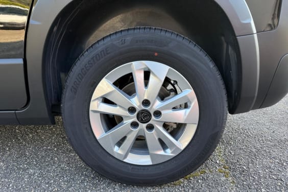 Peugeot Rifter STANDARD N1 1.5 BLUEHDI 130 ALLURE EAT8 Noir Perla Nera
