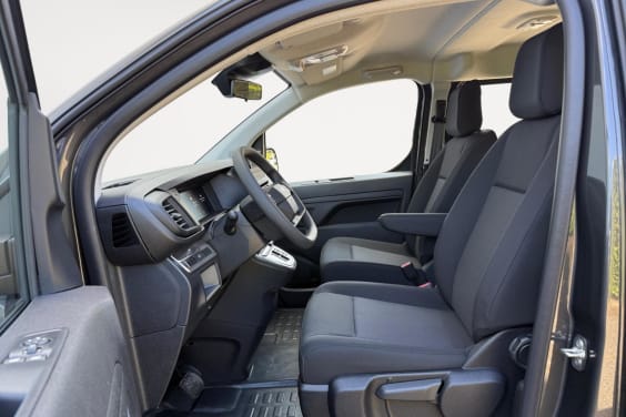 Citroën JUMPY CABINE APPROFONDIE FIXE XL 2.2 DIESEL 180 EAT8 5PL Gris Titane