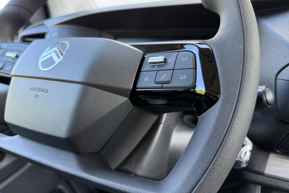 Citroën JUMPY CABINE APPROFONDIE FIXE XL 2.2 DIESEL 180 EAT8 5PL Gris Titane