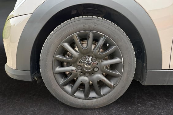 Mini Mini 5 portes (F55) HATCH 1.5 136 COOPER EDITION PREMIUM BVA7 5P Rooftop Grey