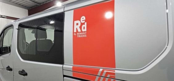 Renault TRAFIC CABINE APPROFONDIE TRAFIC CA BLUE DCI 170 L1H1 3T AUTO EXTRA Gris Highland