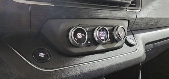 Renault TRAFIC CABINE APPROFONDIE TRAFIC CA BLUE DCI 170 L1H1 3T AUTO EXTRA Gris Highland