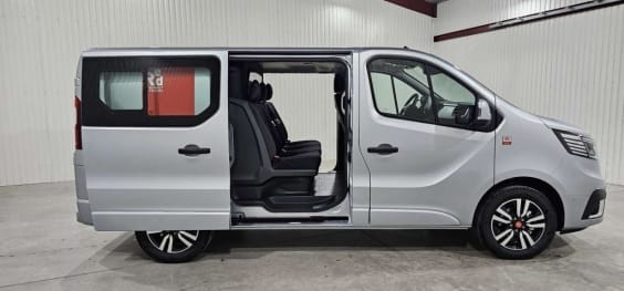 Renault TRAFIC CABINE APPROFONDIE TRAFIC CA BLUE DCI 170 L1H1 3T AUTO EXTRA Gris Highland