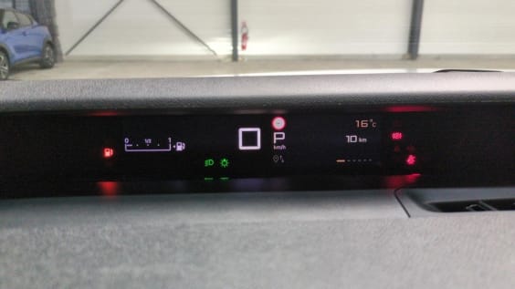 Citroën C3 Aircross Hybride 145 ch Aut Plus Blanc Banquise