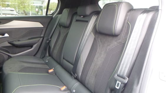 Peugeot 308 DIESEL 308 BlueHDi 130ch S&S EAT8 GT Exclusive Blanc Okénite