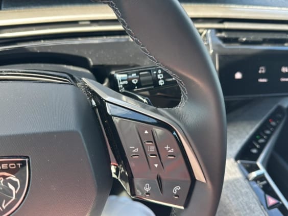 Peugeot 5008 Hybrid 145 allure e-dcs6 Noir