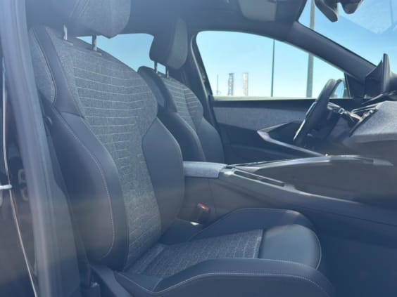 Peugeot 5008 Hybrid 145 allure e-dcs6 Noir