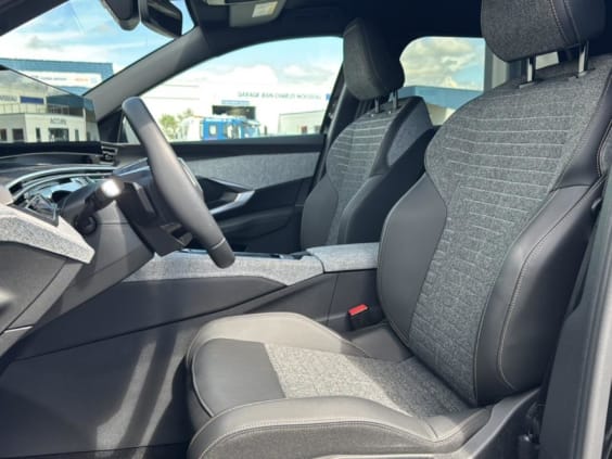 Peugeot 5008 Hybrid 145 allure e-dcs6 Noir
