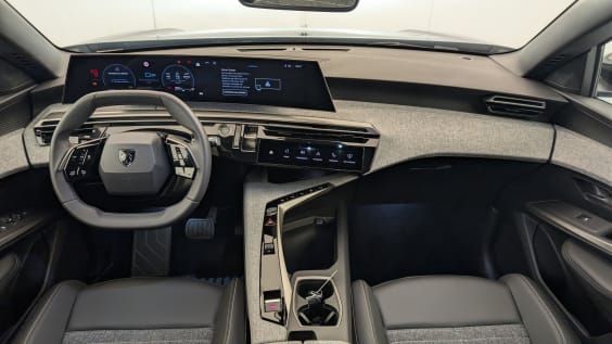 Peugeot 3008 Hybrid 145 e-DCS6 Allure Bleu Obsession