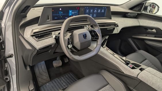 Peugeot 3008 Hybrid 145 e-DCS6 Allure Gris Artense