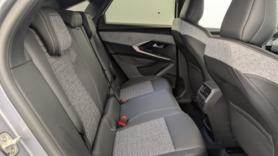 Peugeot 3008 Hybrid 145 e-DCS6 Allure Gris Artense