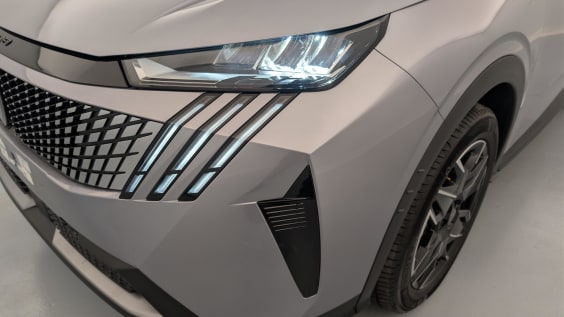 Peugeot 3008 Hybrid 145 e-DCS6 Allure Gris Artense