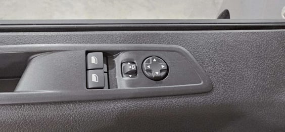 Peugeot Traveller Traveller M BlueHDi 180ch S&S EAT8 Business Pack gris artense