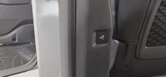 Peugeot Traveller Traveller M BlueHDi 180ch S&S EAT8 Business Pack gris artense