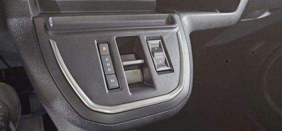 Peugeot Traveller Traveller M BlueHDi 180ch S&S EAT8 Business Pack gris artense