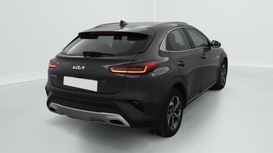 Kia Xceed MY22 XCeed 1.0l T-GDi 120 ch BVM6 Active Gris Eclipse