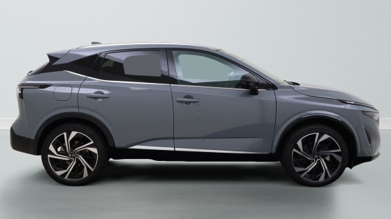 Nissan QASHQAI Tekna Plus 1.3 DIG-T Mild Hybrid 158 hp X-TRONIC Grey