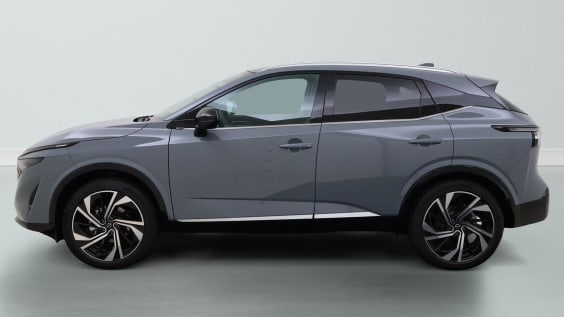 Nissan QASHQAI Tekna Plus 1.3 DIG-T Mild Hybrid 158 hp X-TRONIC Grey
