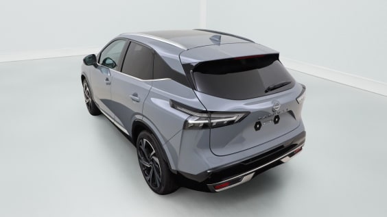 Nissan QASHQAI Tekna Plus 1.3 DIG-T Mild Hybrid 158 hp X-TRONIC Grey