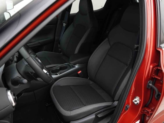 Nissan JUKE 1.0 DIG-T 114 DCT N-Connecta Rouge