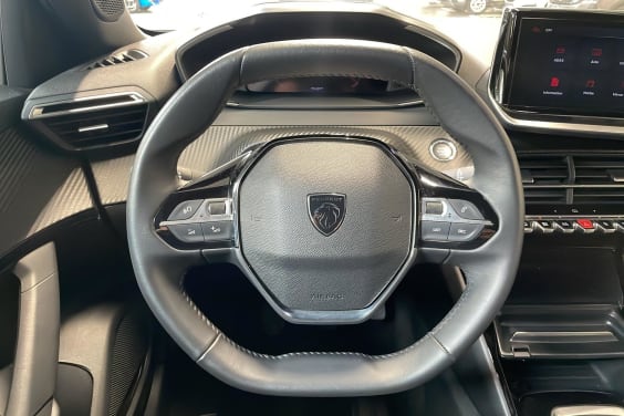 Peugeot 2008 100 S&S BVM6 Allure Blanc Okenite