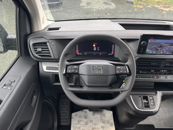 Fiat Scudo Combi Xl 2.2 180 pack eat8 9 pl Noir