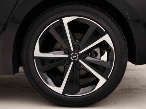 Opel Astra T 130 AUT GS Noir