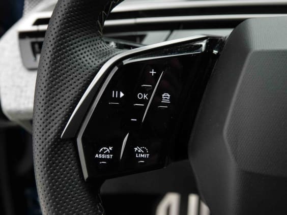 Peugeot 5008 HYBRID 145 AUT GT Bleu