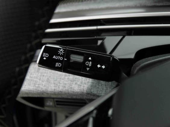 Peugeot 5008 HYBRID 145 AUT GT Bleu