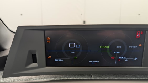 Peugeot 3008 Hybrid 145 e-DCS6 Allure Gris Titane