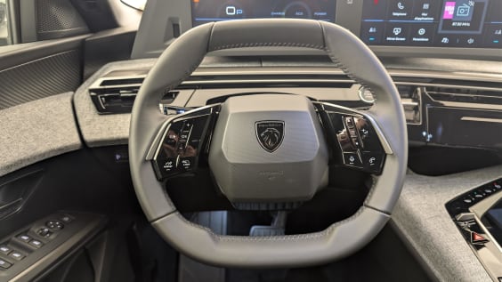 Peugeot 3008 Hybrid 145 e-DCS6 Allure Gris Titane