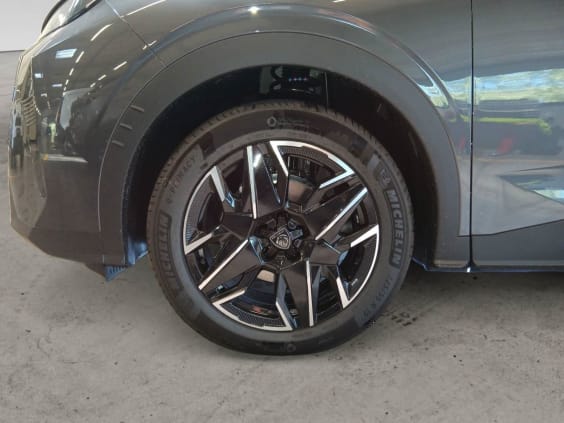 Peugeot 3008 Hybrid 136 e-DCS6 Allure Gris Titane
