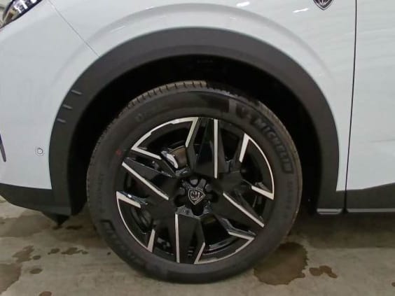 Peugeot 3008 Hybrid 136 e-DCS6 GT Blanc Okénite