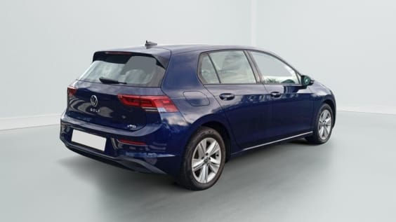 Volkswagen GOLF GOLF VIII 1.0 ETSI 110CH DSG LIFE Bleu Atlantique Metal