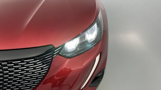 Peugeot 2008 2008 II 1.5 BlueHDi 110ch Allure Rouge Elixir