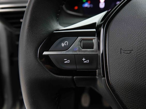Peugeot 208 1.2 TURBO 100 ALLURE Gris