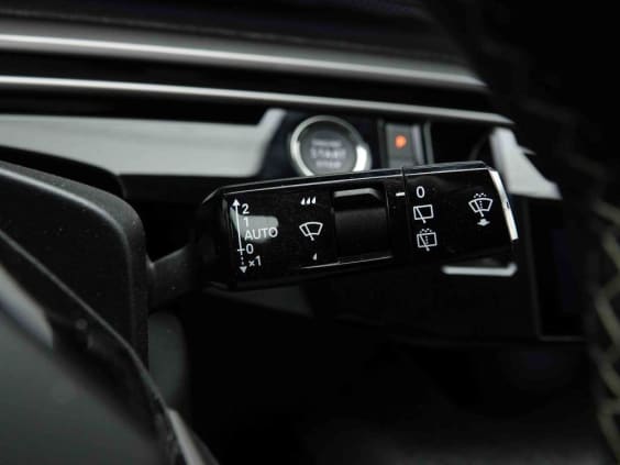 Peugeot 5008 HYBRID 145 AUT GT Bleu