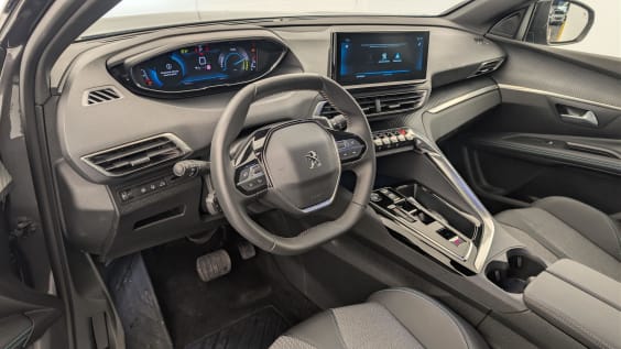 Peugeot 5008 Hybrid 136 e-DCS6 Allure Pack Gris Platinium / Toit Noir