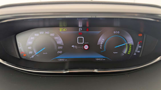 Peugeot 5008 Hybrid 136 e-DCS6 Allure Pack Gris Platinium / Toit Noir