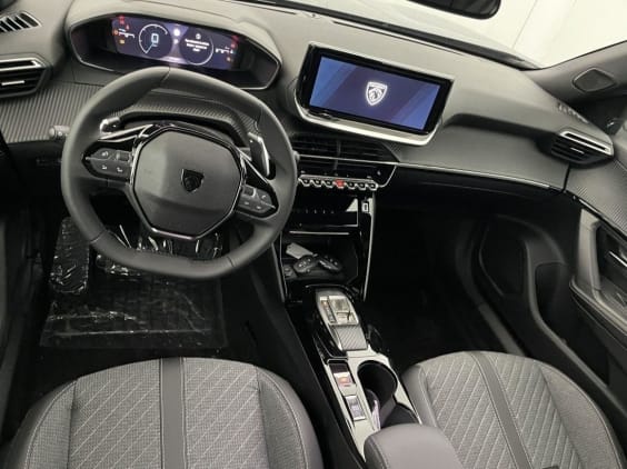 Peugeot 2008 NOUVEAU HYBRID 145 E-DCS6 ALLURE Blanc Okenite