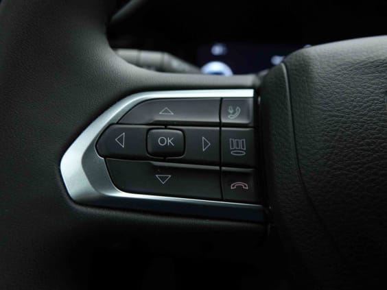 Jeep Compass E-HYBRID 130 T4 AUT SUMMIT Noir