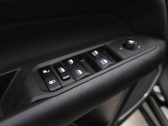 Jeep Compass E-HYBRID 130 T4 AUT SUMMIT Noir