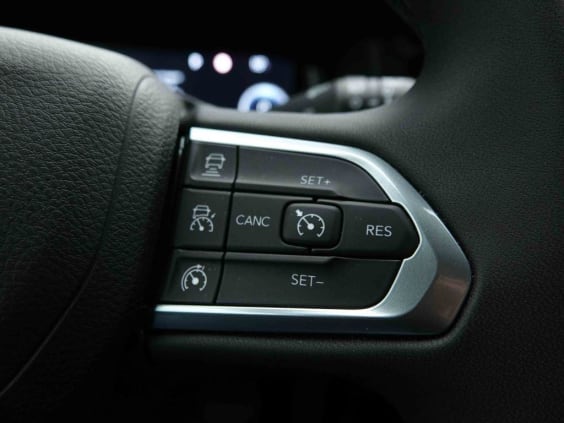 Jeep Compass E-HYBRID 130 T4 AUT SUMMIT Noir