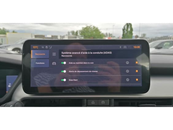 Jeep Avenger 1.2 T3 E-HYBRID 110 BVR SUMMIT Gris Granite + Toit Noir
