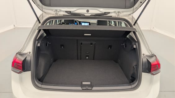 Volkswagen GOLF 8 2.0 TDI SCR 115 BVM6 LIFE Blanc Pur