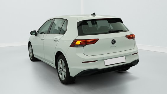 Volkswagen GOLF 8 2.0 TDI SCR 115 BVM6 LIFE Blanc Pur