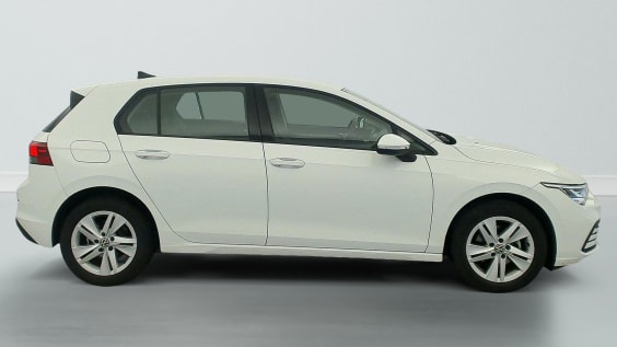 Volkswagen GOLF 8 2.0 TDI SCR 115 BVM6 LIFE Blanc Pur